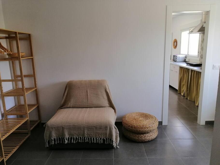 Вилла Casa Jardin. Vivienda Rural En Zona Tranquila. Лукайнена-де-лас-Торрес Экстерьер фото