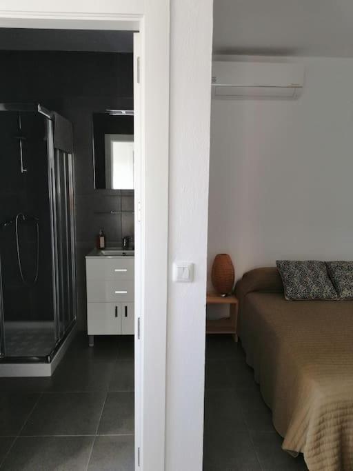 Вилла Casa Jardin. Vivienda Rural En Zona Tranquila. Лукайнена-де-лас-Торрес Экстерьер фото